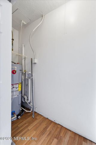 909 LA MARCHE Drive, Jacksonville, FL 32205