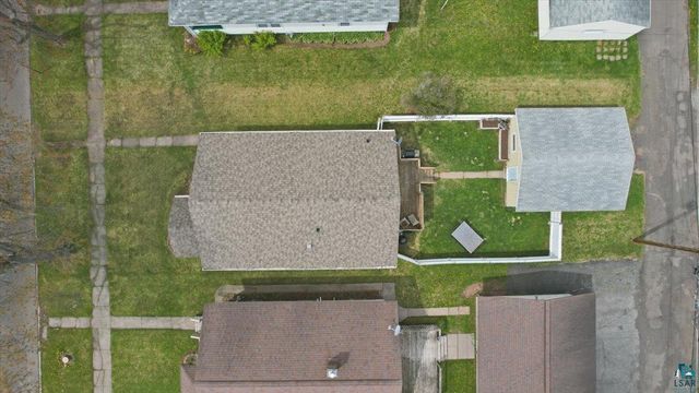 819 N 22nd St, Superior, WI 54880