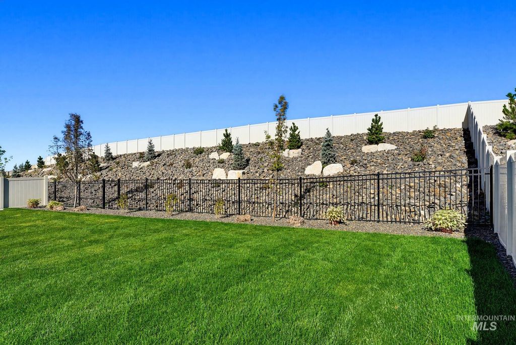 4698 S Selawick Way, Meridian, ID 83642 photo 3
