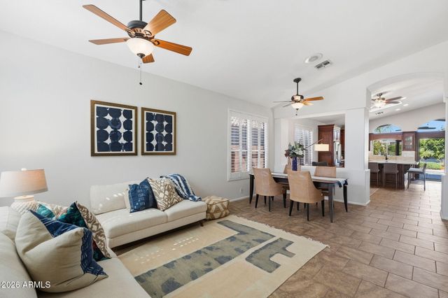 5952 W IRMA Lane W, Glendale, AZ 85308