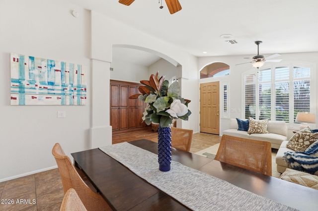 5952 W IRMA Lane W, Glendale, AZ 85308