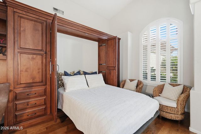 5952 W IRMA Lane W, Glendale, AZ 85308