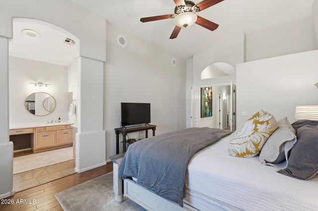 5952 W IRMA Lane W, Glendale, AZ 85308