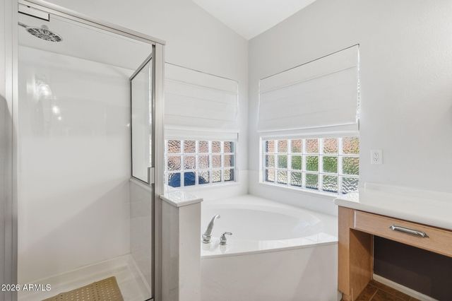 5952 W IRMA Lane W, Glendale, AZ 85308