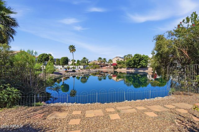 5952 W IRMA Lane W, Glendale, AZ 85308