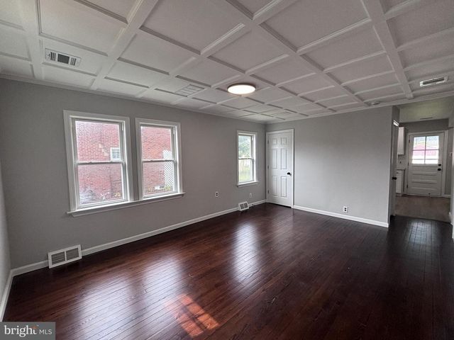 36 ARBOR AVE, Hamilton, NJ 08619