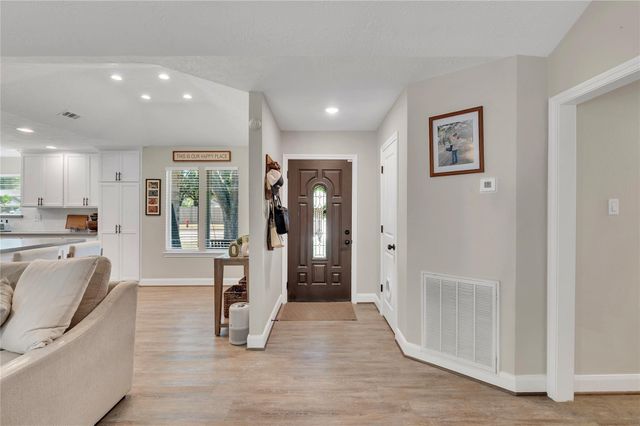 1304 Edinburgh Drive, Friendswood, TX 77546