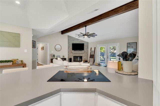 1304 Edinburgh Drive, Friendswood, TX 77546