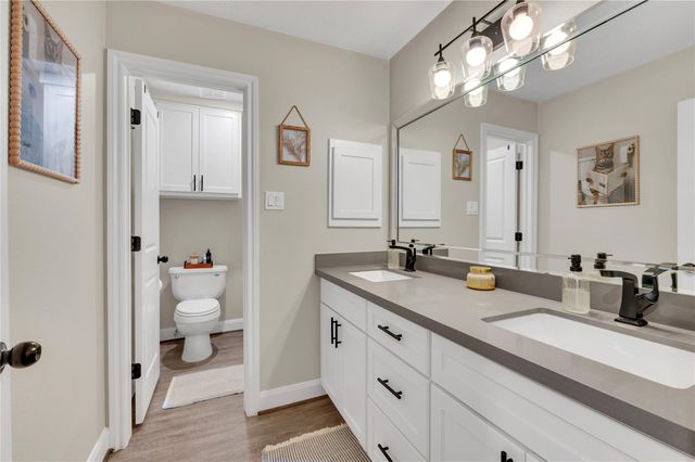 1304 Edinburgh Drive, Friendswood, TX 77546