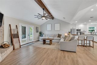 1304 Edinburgh Drive, Friendswood, TX 77546