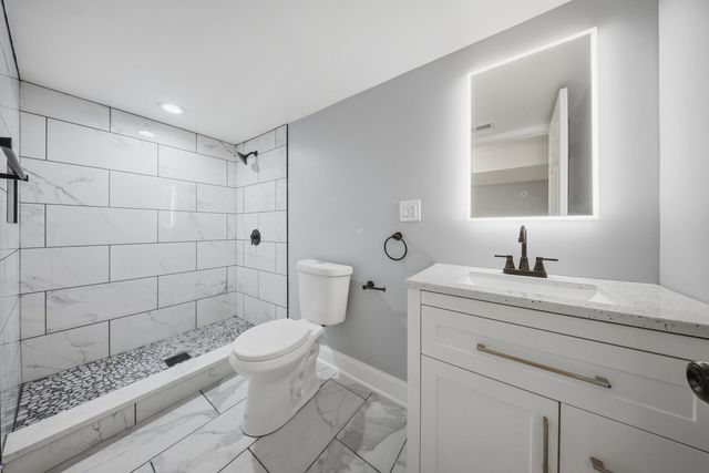 15566 Gouwens Lane, South Holland, IL 60473