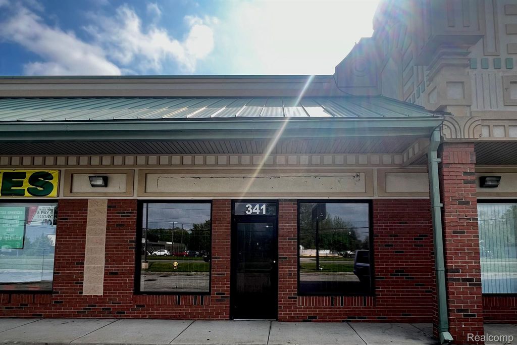 341 Inkster, Inkster, MI 48141