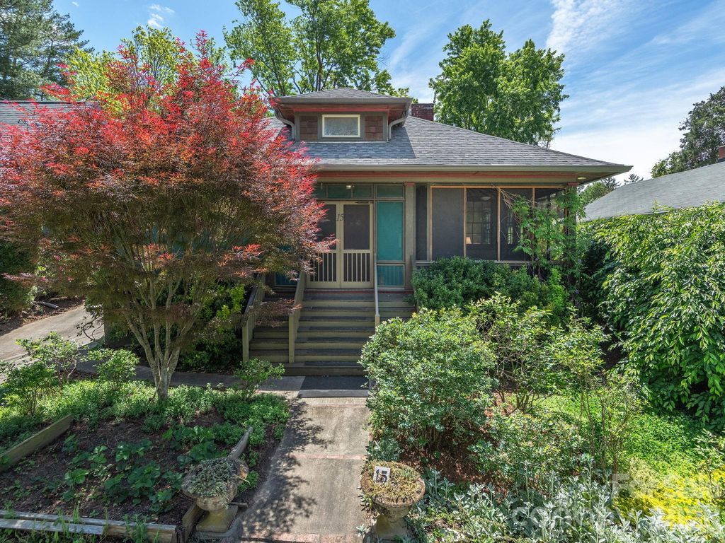 15 Hillside Street, Asheville, NC 28801
