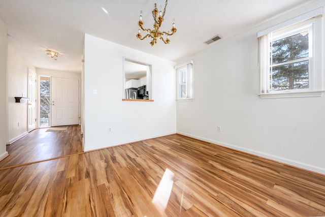 8 Oak Glen UNIT 8, Yarmouth Port, MA 02675