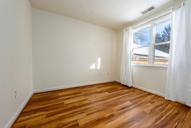 8 Oak Glen UNIT 8, Yarmouth Port, MA 02675