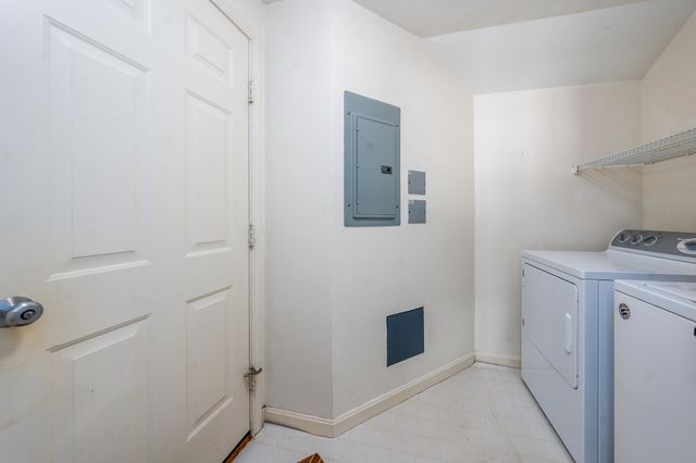 8 Oak Glen UNIT 8, Yarmouth Port, MA 02675