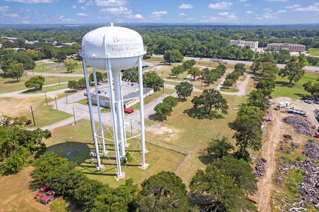 604 N Tx-121, Bonham, TX 75418
