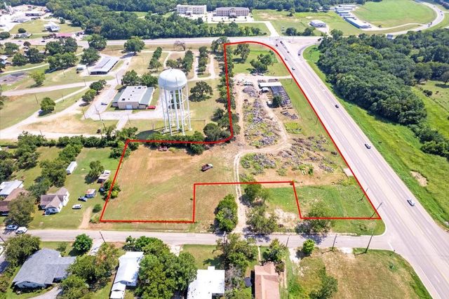 604 N Tx-121, Bonham, TX 75418