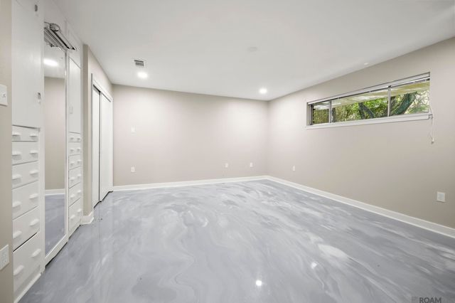 5667 Asphodel Dr, Baton Rouge, LA 70806