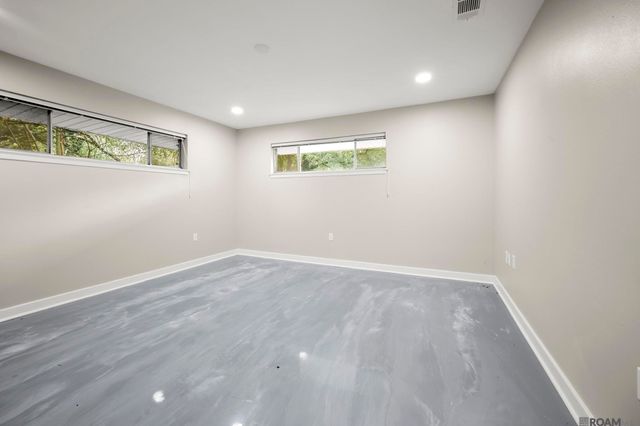 5667 Asphodel Dr, Baton Rouge, LA 70806