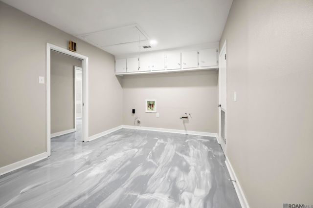 5667 Asphodel Dr, Baton Rouge, LA 70806