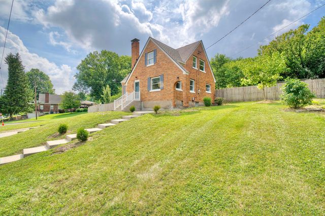 797 Highland Avenue, Fort Wright, KY 41011