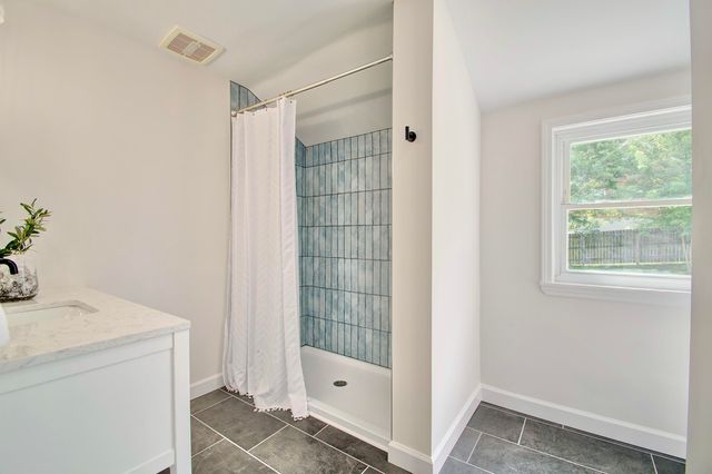 797 Highland Avenue, Fort Wright, KY 41011