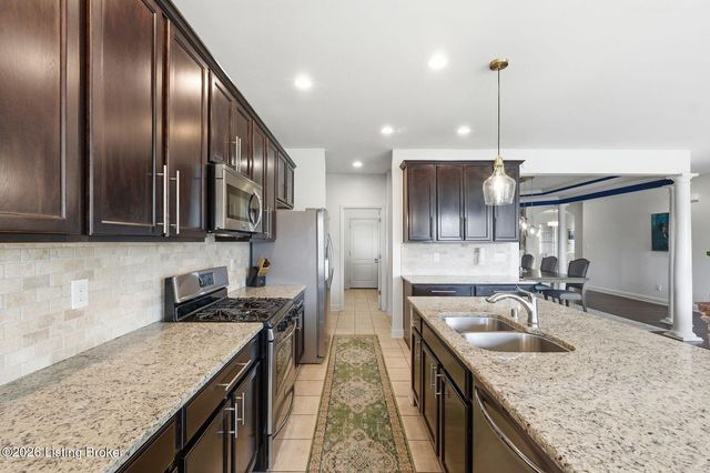 507 Standwick Way, Louisville, KY 40245