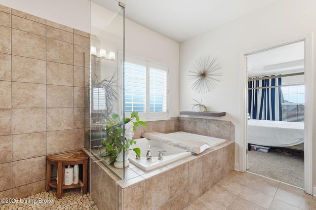 507 Standwick Way, Louisville, KY 40245