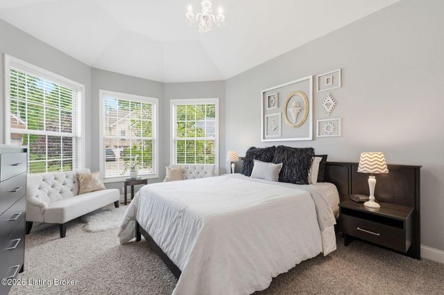 507 Standwick Way, Louisville, KY 40245