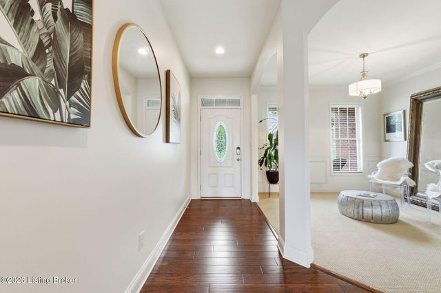 507 Standwick Way, Louisville, KY 40245