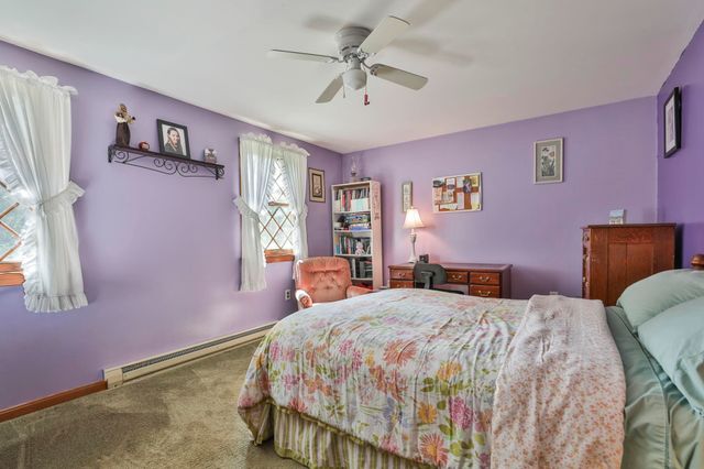 15 Edinburgh Drive, Bedford, NH 03110