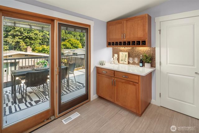 1512 167th Avenue SE, Bellevue, WA 98008