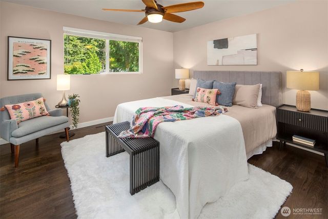 1512 167th Avenue SE, Bellevue, WA 98008
