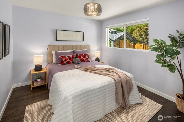 1512 167th Avenue SE, Bellevue, WA 98008
