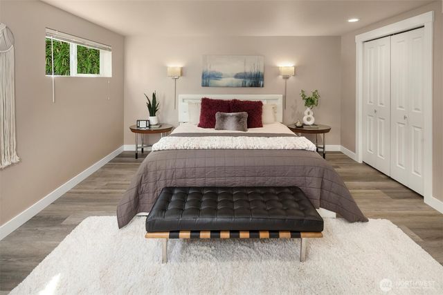 1512 167th Avenue SE, Bellevue, WA 98008