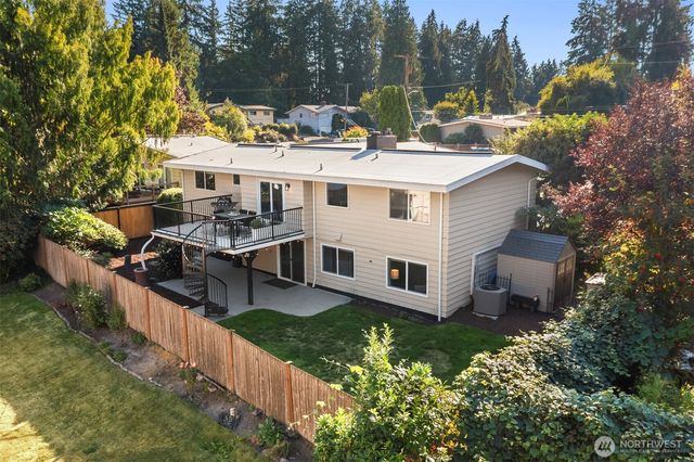 1512 167th Avenue SE, Bellevue, WA 98008