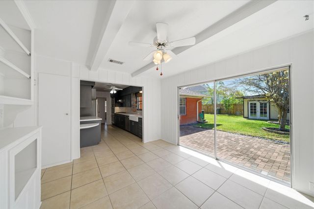 1855 Latexo Drive, Houston, TX 77018