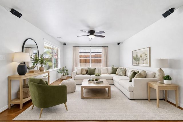 1855 Latexo Drive, Houston, TX 77018