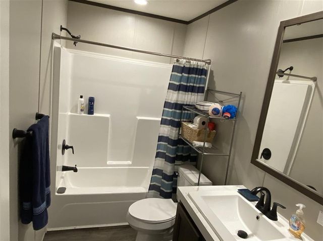 7170 Vincent Reed Road, Lake Charles, LA 70607