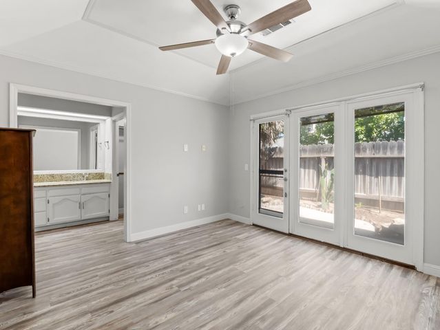 217 E Cole Avenue, Fresno, CA 93720