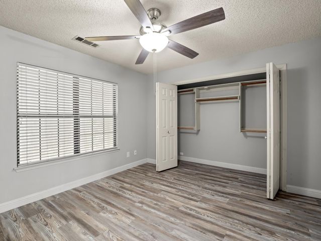 217 E Cole Avenue, Fresno, CA 93720