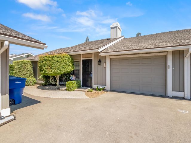 217 E Cole Avenue, Fresno, CA 93720