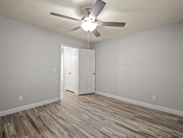 217 E Cole Avenue, Fresno, CA 93720