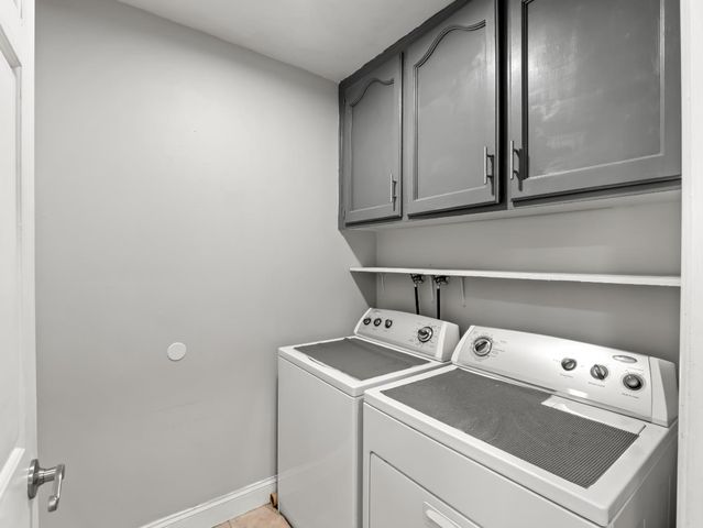 217 E Cole Avenue, Fresno, CA 93720