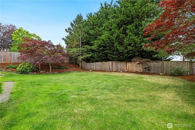 3602 Broadmoor Drive NE, Tacoma, WA 98422