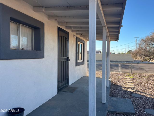 109 1st Avenue W, Buckeye, AZ 85326