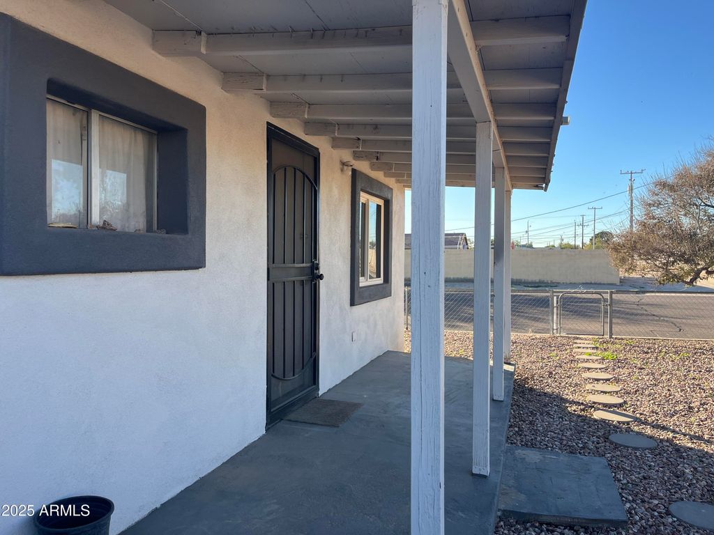 109 1st Avenue W, Buckeye, AZ 85326 — photo 5