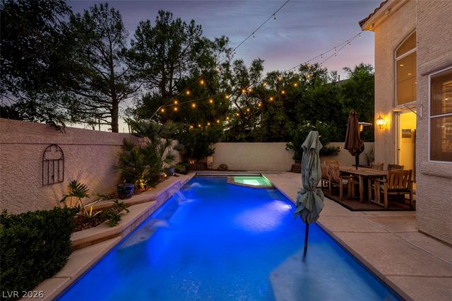 9529 Grand Canal Drive, Las Vegas, NV 89117