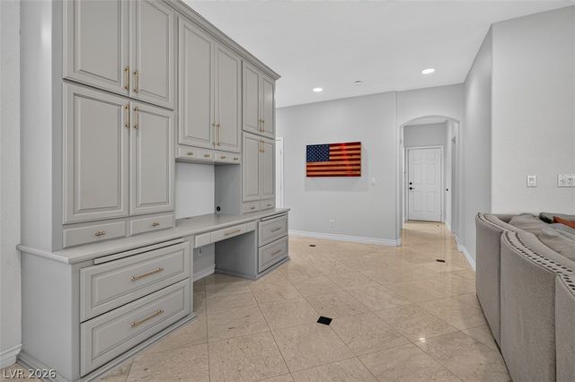 9529 Grand Canal Drive, Las Vegas, NV 89117